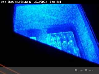 showyoursound.nl - Blue Bulls Ice Install . . . - Blue Bull - 44.jpg - Moeilijk te fotograferen neon . . .